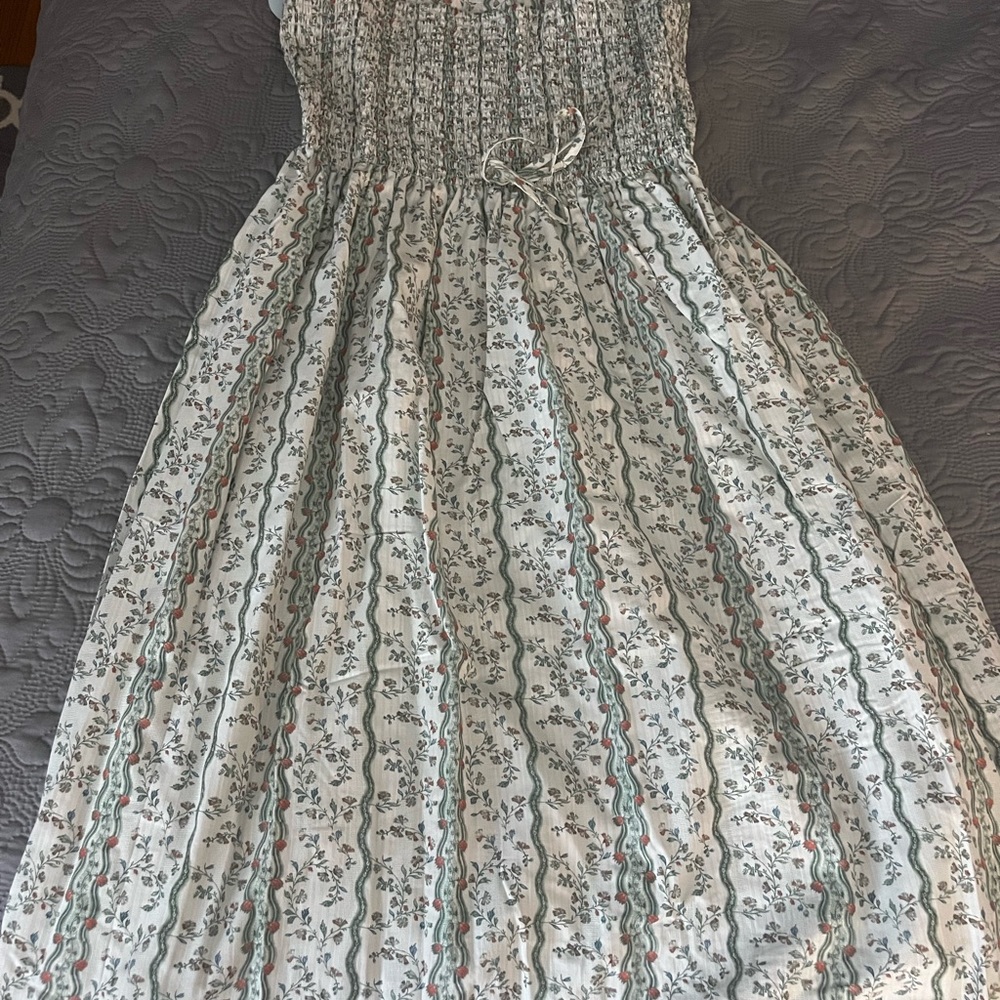 Floral Women’s Dress in Green and White